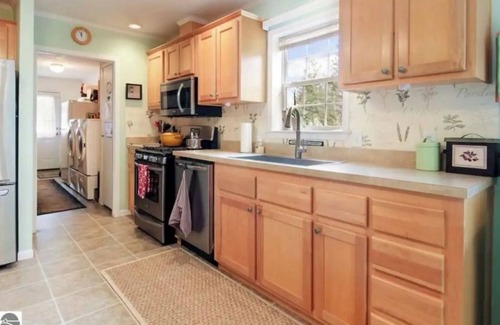 Honor Casa | Cheerful three bedroom on beautiful Platte River