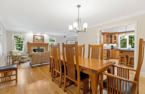 Royal Pines Casa | Chef’s Kitchen, Fire Pit & Soaking Tub | Quiet Escape + Biltmore Pass