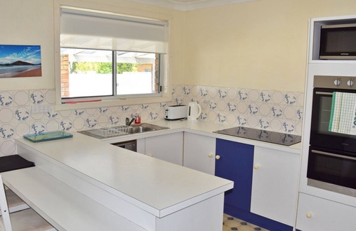 Hat Head Casa | Chel-sea - Modern 3-bedroom home with a sleep out in the garage in peaceful Hat Head