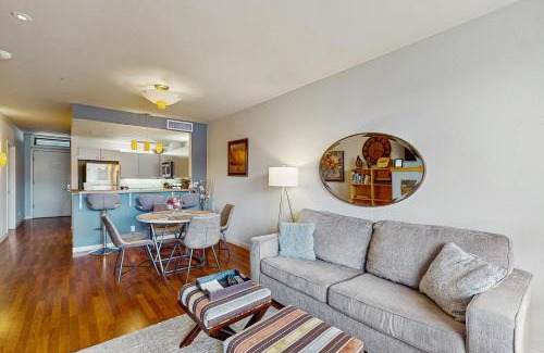 Chelan Apartamento | Chelan Resort Suites - Lakeside Serenity #309