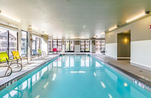 Chelan Apartamento | Chelan Resort Suites Sunny Livin 111