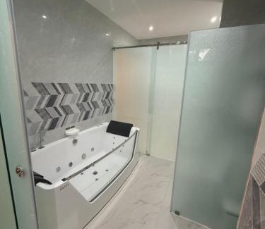 Santa Fe Hotel | Chellie Rose Resort Hotel