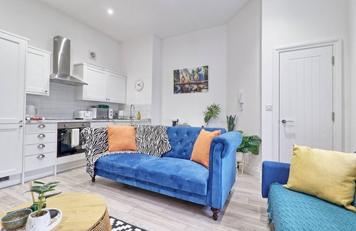 Chelmsford Apartamento | Chelmsford 2 Minutes To The City Centre. Ground Floor Apartment + Netflix & Wifi