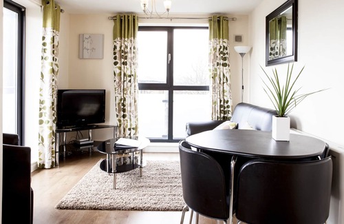 Cheltenham Apartamento | Cheltenham Plaza