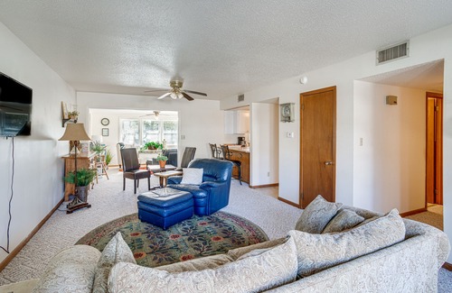 Hardy Casa | Cherokee Village Townhome w/ 3 Community Pools!