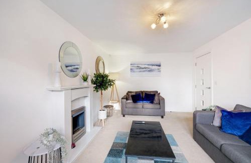 Emersons Green Casa | Cherry Banks 5 Bedroom and 3 Bathroom House