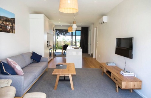 Frankton Apartamento | Moderno, elegante, excelente ubicación