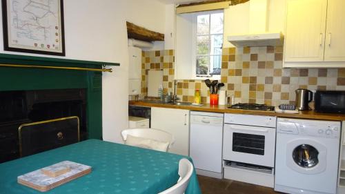 Youlgreave Casa | Cherry Cottage, Youlgrave Nr Bakewell