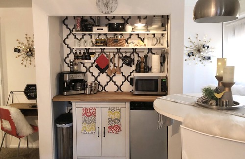 Cherry Creek Casa | Cherry Creek Chic Retreat🍒