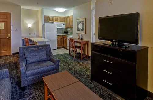 Glendale Condominio | ¡Suite Cherry Creek con desayuno gratis! Piscina, bañera de hidromasaje compartida + acceso al gimnasio
