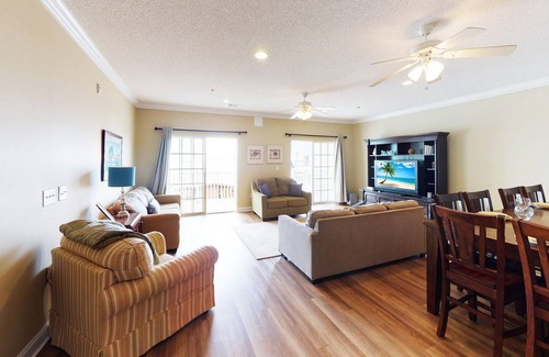 North Myrtle Beach Condominio | Cherry Grove Villas by Coastline Resorts
