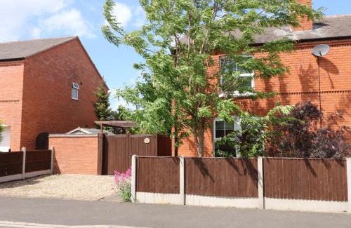 Newark Casa | Cherry Lodge