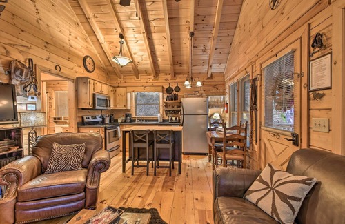 Cherry Log Cabina | 'Little Rock Creek Cabin' - 10 minutos a Blue Ridge!