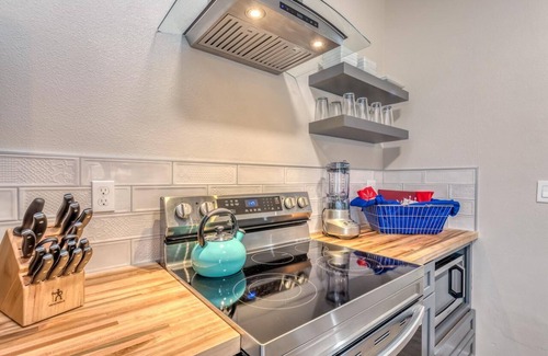 Fruita Casa | Cherry Pie I: A Slice of Vacation Bliss