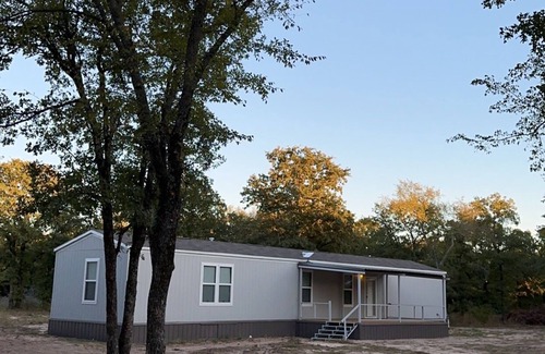 Kingston Casa | Cherry Properties - Walking distance to Lake Texoma!