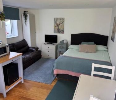 Winsley Casa | Cherry Tree Bed & Breakfast
