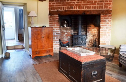 Lympstone Cabaña | Cherry Tree Cottage-casa de 3 dormitorios en una ubicación perfecta