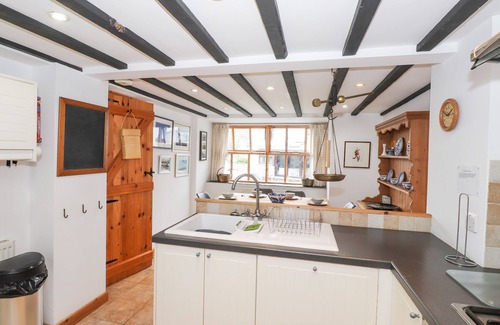 Satterthwaite Cabaña | CHERRY TREE COTTAGE AT SATTERTHWAITE, with a garden in Hawkshead