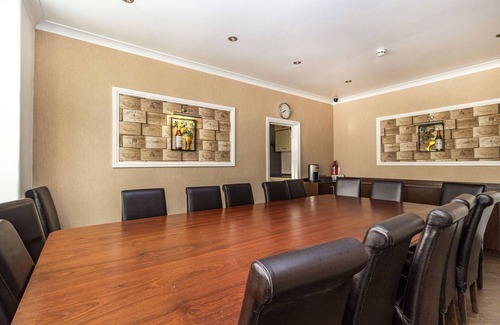 Blackpool Town Center Cabaña | Cherry Tree House