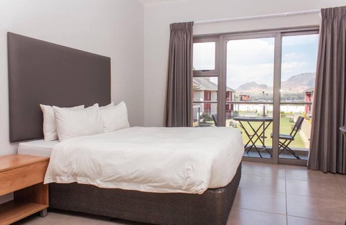 Blantyre Apartamento | Cherrywood Estate Limited