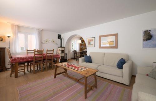 La Punt-Chamues-ch Apartamento | Chesa Gulas - La Punt-Chamues-ch