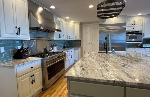 Wicomico Church Casa | Chesapeake Bay-front Estate minutes to Irvington, Kilmarnock Whitestone