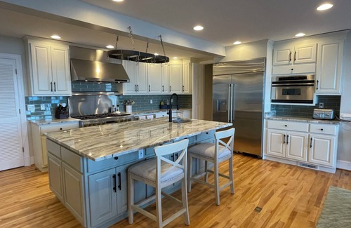 Wicomico Church Casa | Chesapeake Bay-front Estate minutes to Irvington, Kilmarnock Whitestone
