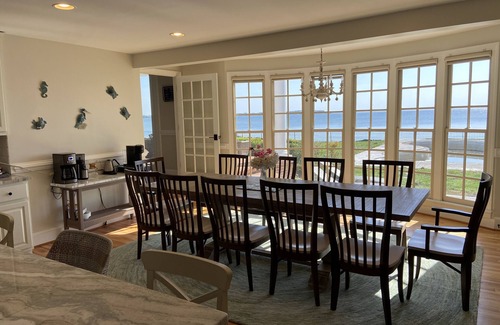 Wicomico Church Casa | Chesapeake Bay-front Estate minutes to Irvington, Kilmarnock Whitestone