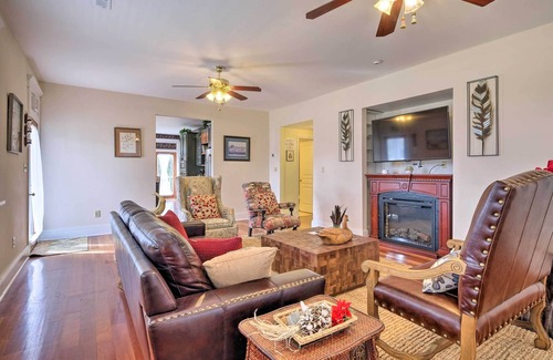 Deale Casa | Chesapeake Bay Home: Dock, Decks & Fire Pit!