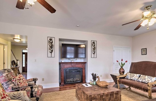 Deale Casa | Chesapeake Bay Home: Dock, Decks & Fire Pit!