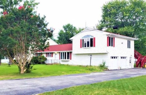 Churchton Casa | Chesapeake Bayside Bungalow