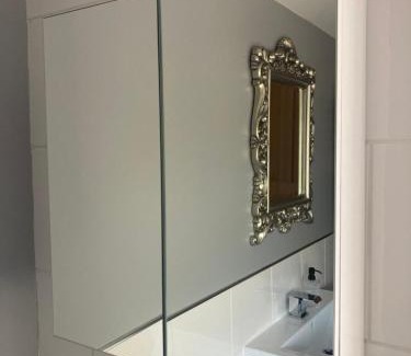 Crewe Casa | Cheshire Home Stays