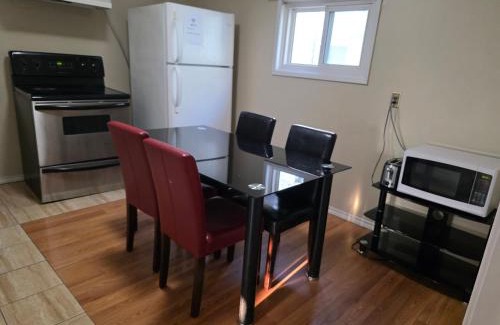 Winnipeg Apartamento | Chesskings Guests House