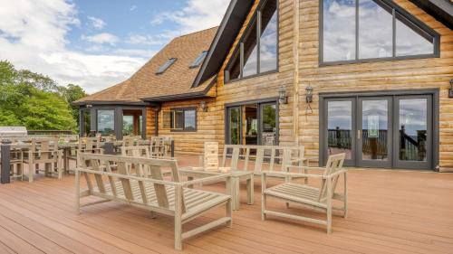 Hillsdale Casa | Chester by AvantStay Amazing Views Secluded Home A True City Escape