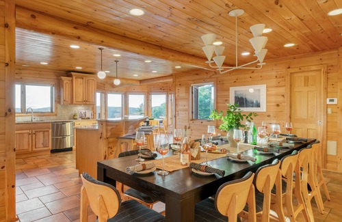 Hillsdale Cabina | Chester by AvantStay | Amazing Views, Secluded Home, A True City Escape!