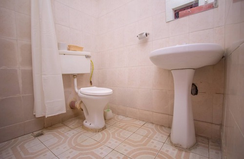 Biashara Hotel | Chester Hotel