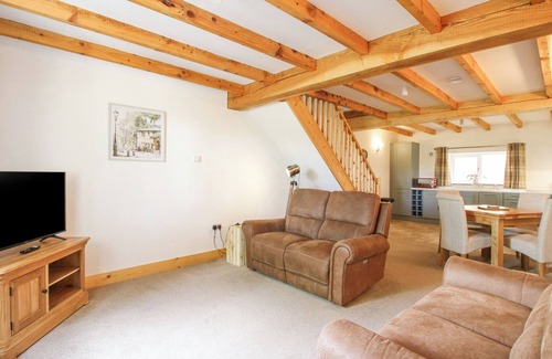 Overton-on-dee Cabaña | CHESTER, pet friendly, character holiday cottage in Ellesmere
