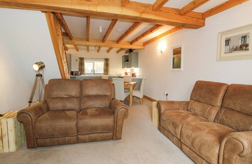 Overton-on-dee Cabaña | CHESTER, pet friendly, character holiday cottage in Ellesmere