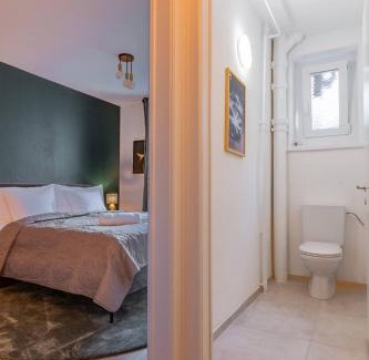 District 6 Apartamento | Chesterfield Suite