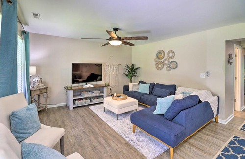 Tolchester Beach Casa | Chestertown Family Hideaway with Kayaks and Deck!