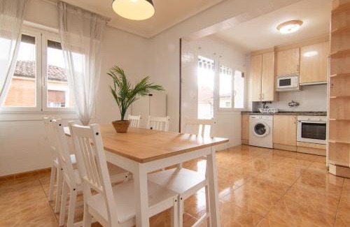 Haro Apartamento | Chestnut by clabao
