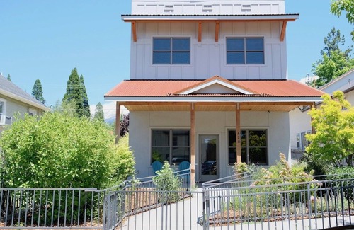Mount Shasta Apartamento | Chestnut Garden Flat