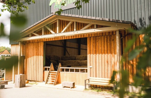 Niederberndorf Casa | Chestnut house