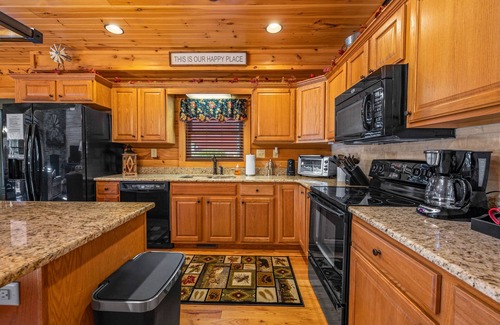 Maggie Valley Cabina | Chestnut Lodge ~ New Cabin by Willow Tree Cabins