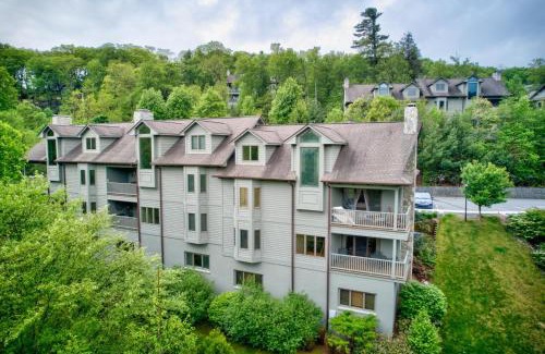 Blowing Rock Casa | Chetola: Berkshires 3