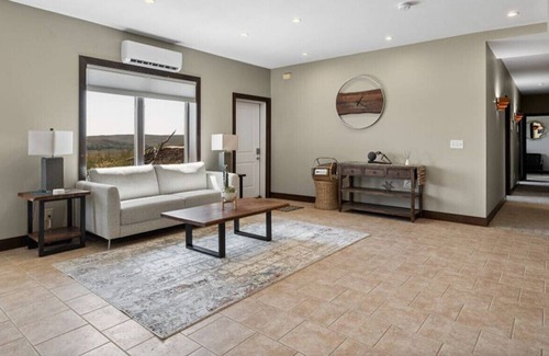 Owanka Casa | Cheyenne River Ranch 4BR Earth Sheltered Home with Hot Tub!