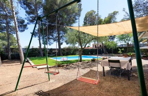 Castellvell Casa | CHEZ ADELA