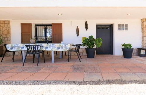 Castellvell Casa | CHEZ ADELA