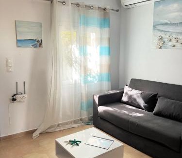 Tavronitis Casa | Chez Angelika