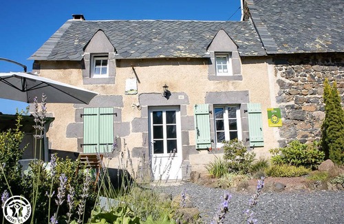Olby Casa | Chez Antoine - Olby - Gîte